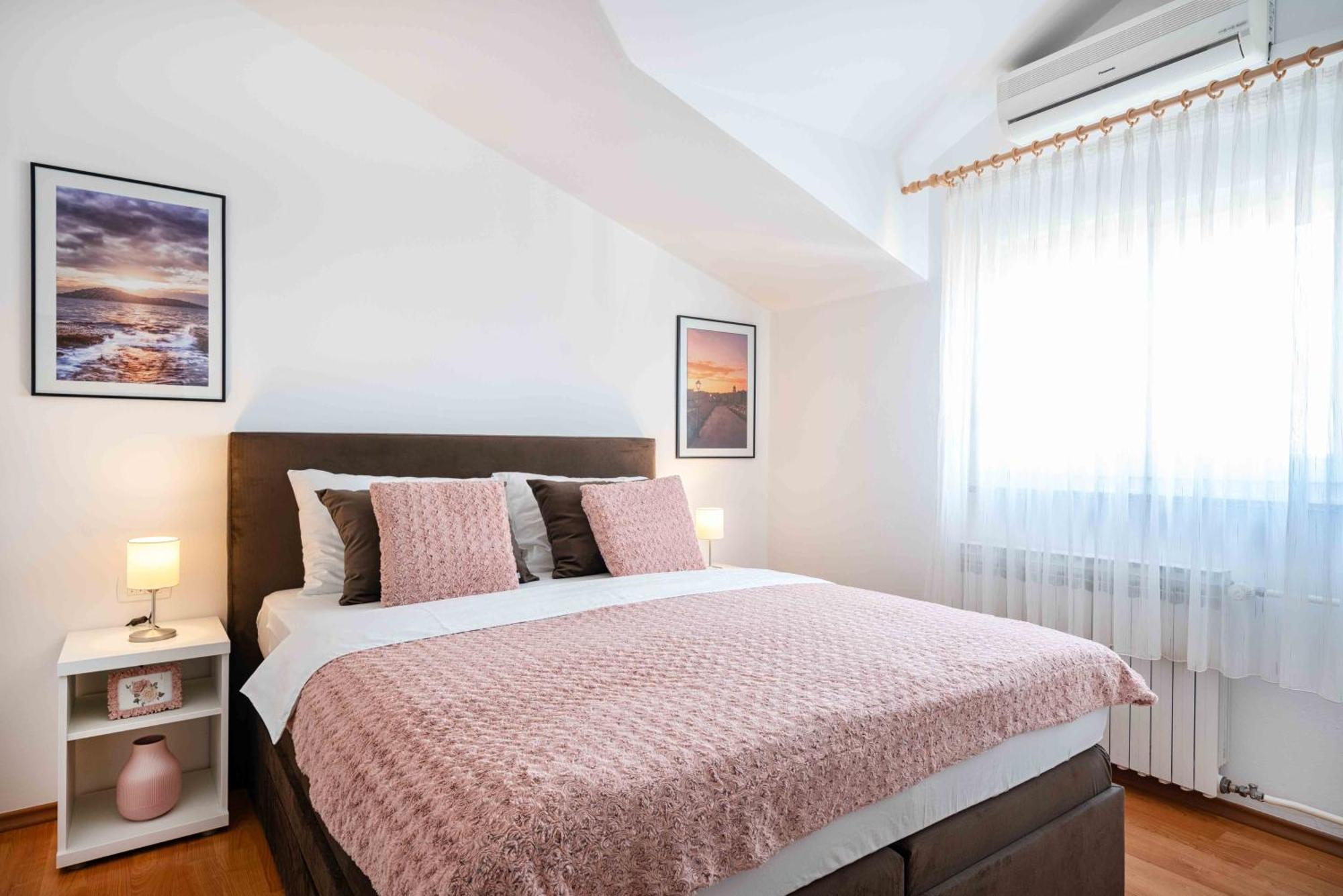 Apartments Valentino Vodice Exterior photo