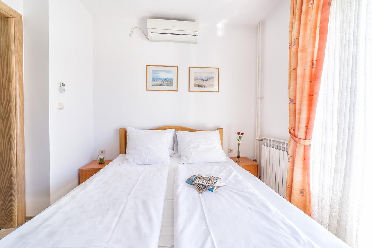 Apartments Valentino Vodice Exterior photo